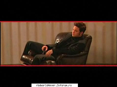 Ucker in People en espanol - anahi_princessa - Christopher