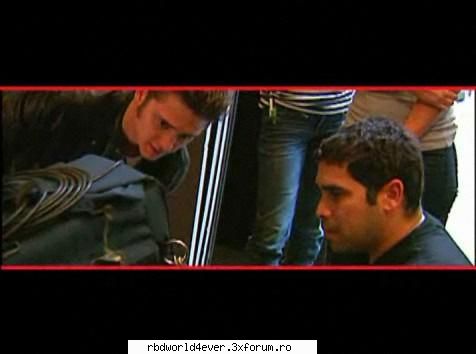Ucker in People en espanol - anahi_princessa - Christopher