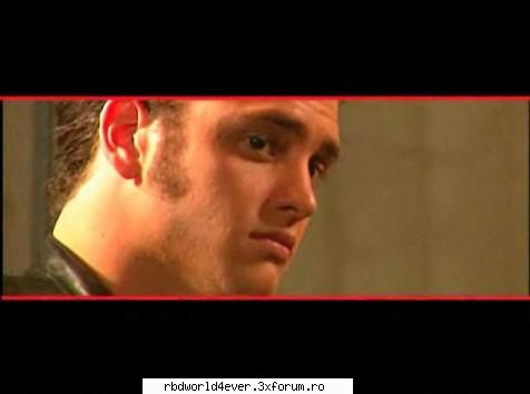Ucker in People en espanol - anahi_princessa - Christopher