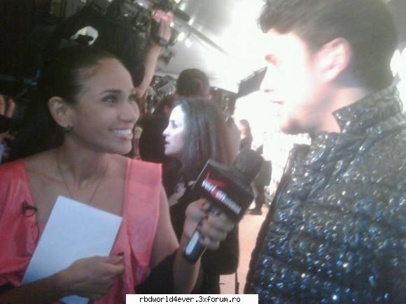 Ucker in People en espanol - anahi_princessa - Christopher