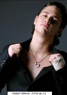 Uker in Vonego - anahi_princessa - Christopher