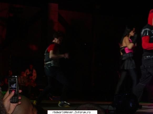 *Vondy's* (6) - Vondy's
