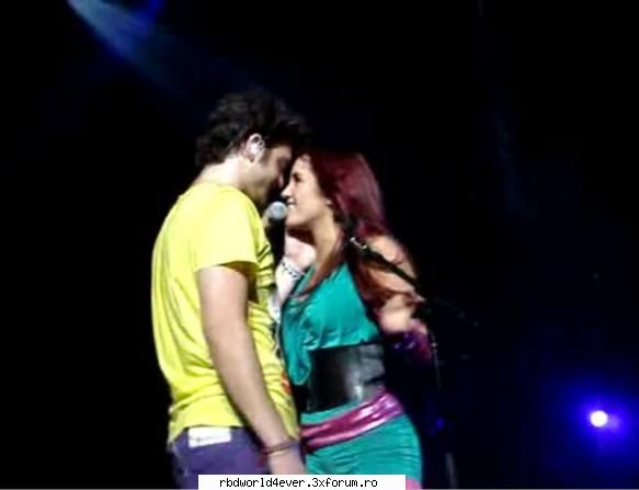 *Vondy's* - anahi_princessa - Vondy's