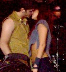 *Vondy's* - raluca_dragutza52 - Vondy's