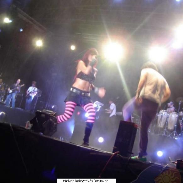 *Vondy's* - anahi_princessa - Vondy's