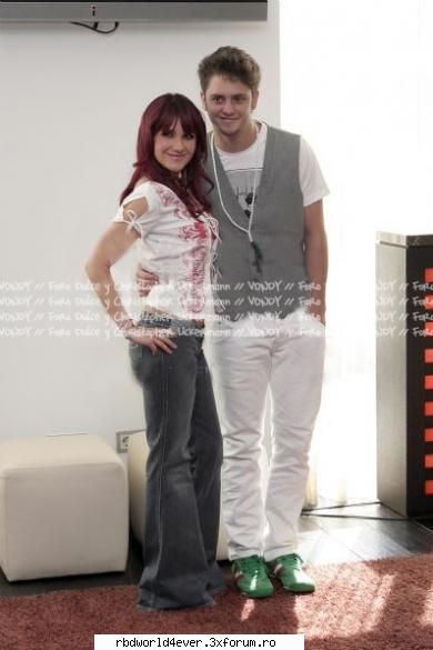 *Vondy's* - anahi_princessa - Vondy's