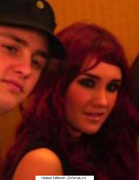 *Vondy's* - anahi_princessa - Vondy's