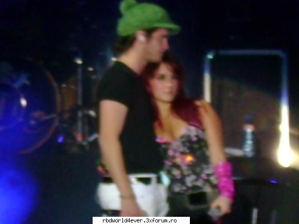 *Vondy's* - anahi_princessa - Vondy's
