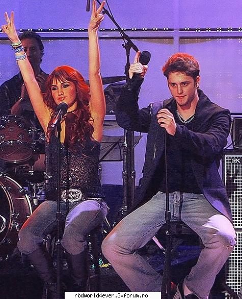 *Vondy's* - anahi_princessa - Vondy's