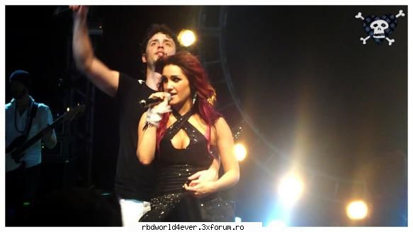 *Vondy's* - **Chris_Pollito** - Vondy's