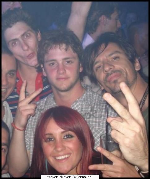 *Vondy's* - **Chris_Pollito** - Vondy's