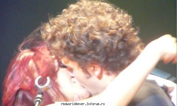 *Vondy's* - anahi_princessa - Vondy's