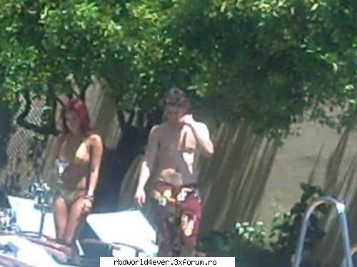 *Vondy's* - **Chris_Pollito** - Vondy's