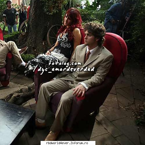 *Vondy's* - **Chris_Pollito** - Vondy's