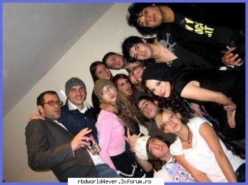 *Vondy's* - **Chris_Pollito** - Vondy's