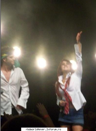 *Vondy's* - **Chris_Pollito** - Vondy's