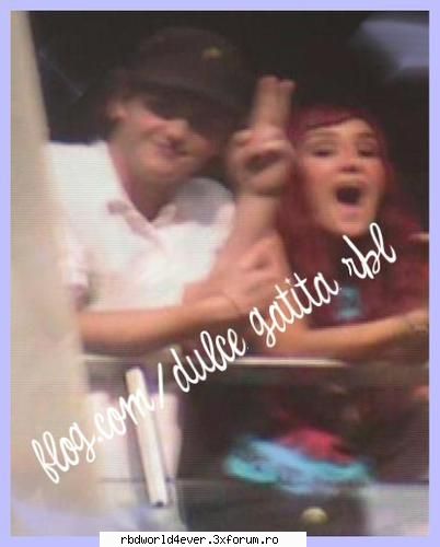 *Vondy's* - anahi_princessa - Vondy's