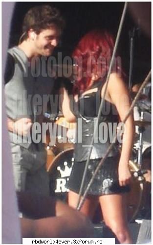 *Vondy's* - anahi_princessa - Vondy's