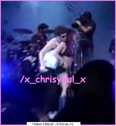 *Vondy's* - anahi_princessa - Vondy's