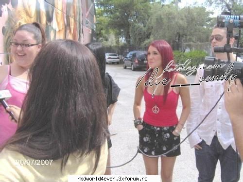 *Vondy's* - **Chris_Pollito** - Vondy's