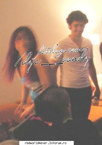 *Vondy's* - **Chris_Pollito** - Vondy's