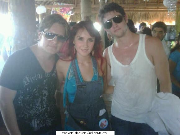 *Vondy's* - anahi_princessa - Vondy's