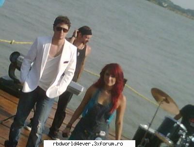 *Vondy's* - anahi_princessa - Vondy's