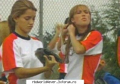 anahi mika - anahi_princessa - Anahi