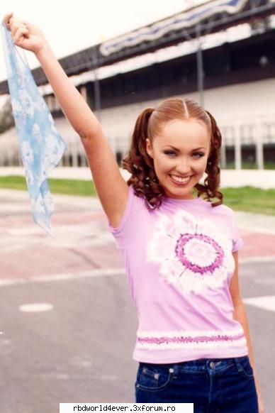 anahi mika - anahi_princessa - Anahi