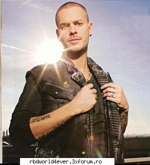 ***matt pokora*** - **Chris_Pollito** - Muzica