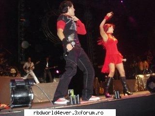 <Los Trendy's>