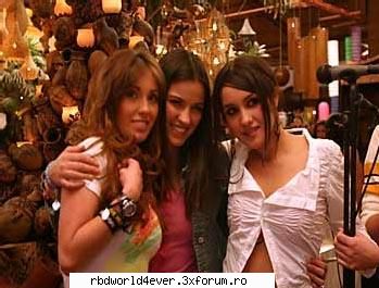poze - anahi_princessa - Las reinas