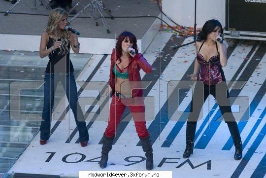 poze - anahi_princessa - Las reinas