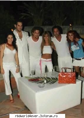 poze - anahi_princessa - Las reinas