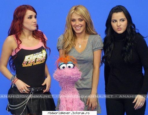 poze - anahi_princessa - Las reinas