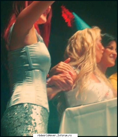 poze - anahi_princessa - Las reinas