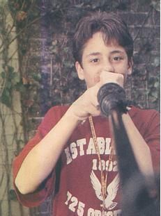 ucker mic - anahi_princessa - Christopher