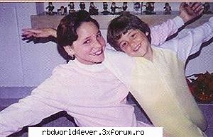 ucker mic - anahi_princessa - Christopher