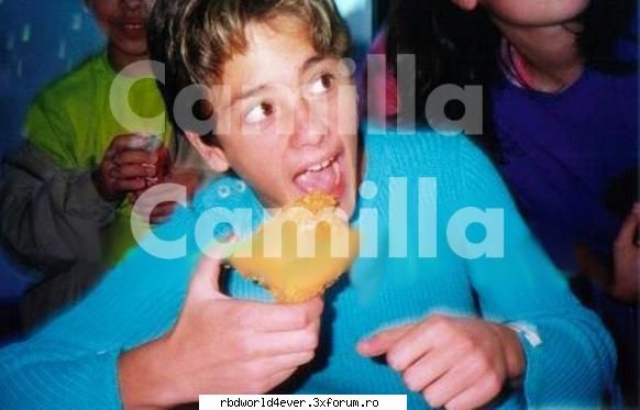 ucker mic - anahi_princessa - Christopher
